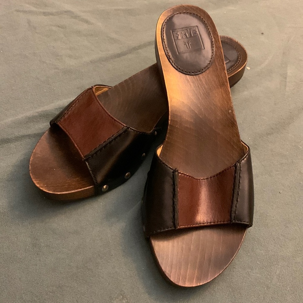 Frye Brown Leather Sandals